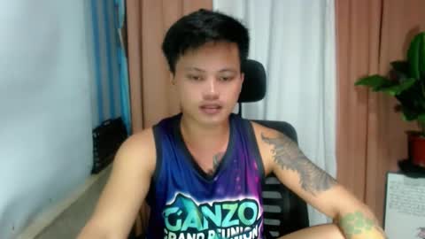 Snapshot of urhot_fucker13 chatting on October 8, 10:41 am JUST CALL MY NAME jayrus online show from October 8, 10:41 am