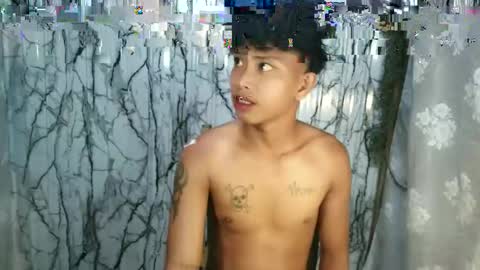 urhotfucker_fred online show from April 14, 11:32 am