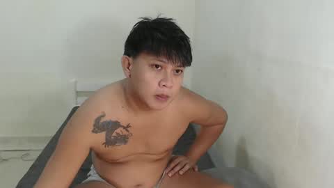 Roiyals online show from December 25, 7:56 pm