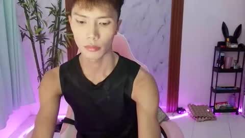 mark online show from April 4, 2:08 am