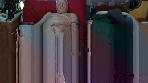 usednotbroken1 online show from March 2, 8:38 pm