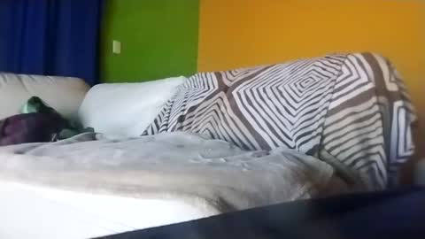 user5000000 online show from September 21, 7:36 pm