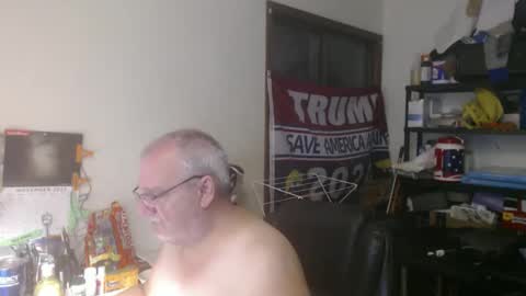 Eric online show from October 29, 11:57 am