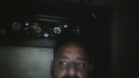 Snapshot of usman184 chatting on October 30, 10:22 pm Mian184 online show from October 30, 10:22 pm