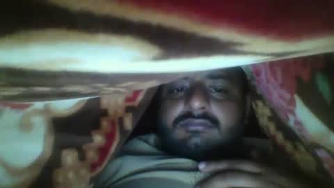 Snapshot of usman184 chatting on January 27, 9:11 pm Mian184 online show from January 27, 9:11 pm