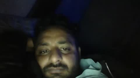 Snapshot of usman184 chatting on January 8, 11:52 pm Mian184 online show from January 8, 11:52 pm