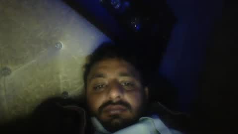 Snapshot of usman184 chatting on January 19, 8:51 pm Mian184 online show from January 19, 8:51 pm