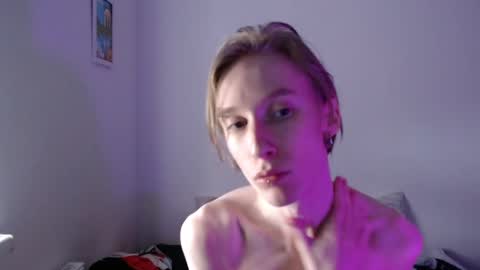 Excuse me online show from December 8, 6:22 am