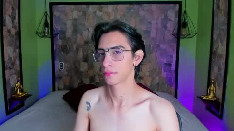 UYUKIE online show from April 16, 1:16 am