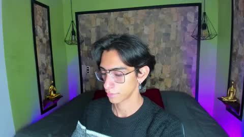 UYUKIE online show from March 30, 3:40 am