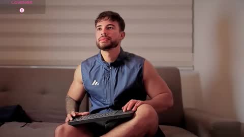 valenthinoking online show from October 9, 4:39 am