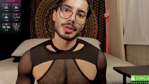 valentin_hoffman online show from December 19, 12:46 pm