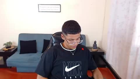 Valentino  online show from April 11, 8:45 pm