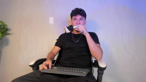 Valentino online show from April 4, 11:40 am