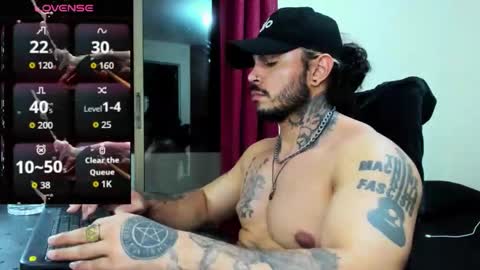 vanvelckan_ online show from September 24, 6:35 am