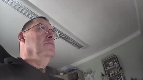 vapinghans online show from December 5, 5:48 am