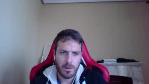 vascorro20 online show from December 4, 3:10 pm