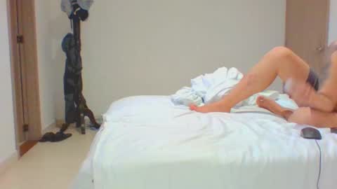 Snapshot of vergagolosa22 chatting on March 7, 7:08 am vergagolosa22 online show from March 7, 7:08 am