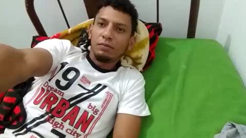 Snapshot of vergara914486 chatting on October 28, 10:07 am vergara914486 online show from October 28, 10:07 am