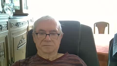 vergne50 online show from April 15, 7:19 am