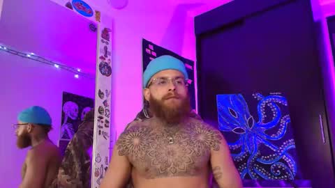 vickingcock7 online show from December 19, 5:37 am