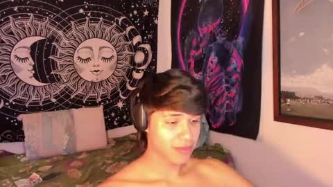 Victorino Jhonson online show from March 12, 8:52 pm