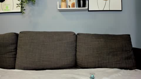 Viego Pattel online show from December 21, 5:51 pm