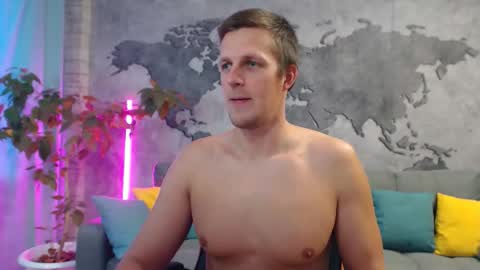 vikingchrisss online show from November 15, 11:56 am