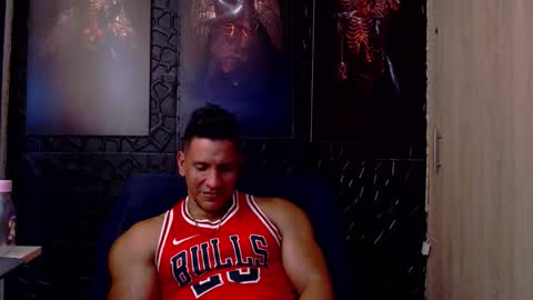 Viktor Herrera online show from March 9, 3:39 pm