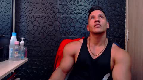 Viktor Herrera online show from February 8, 5:28 pm