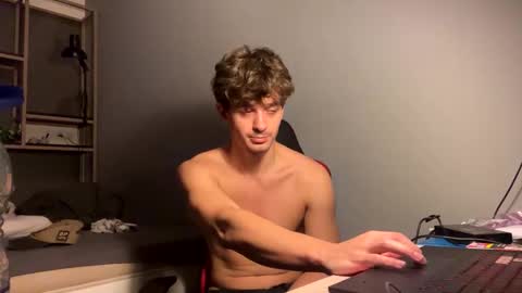 vincentprice69 online show from November 15, 9:50 pm