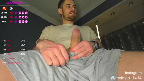 Snapshot of vinsentt_frantlyy chatting on March 8, 12:20 am MaximMaxiMax no baby bb bby online show from March 8, 12:20 am