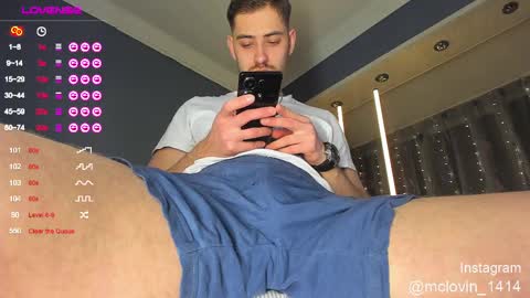 Snapshot of vinsentt_frantlyy chatting on February 15, 8:12 pm MaximMaxiMax no baby bb bby online show from February 15, 8:12 pm