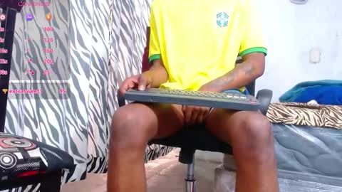 vinzent_lafed_ online show from December 19, 11:40 am