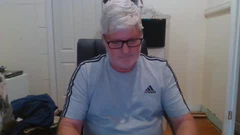 viper654321 online show from January 19, 6:42 am