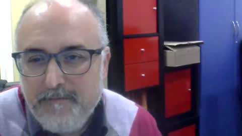 volpi72 online show from December 18, 8:03 pm