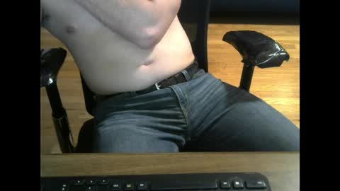 voterki796 online show from January 18, 11:22 pm