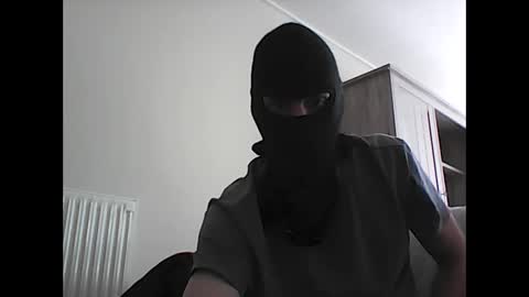 Romain online show from May 1, 1:03 pm
