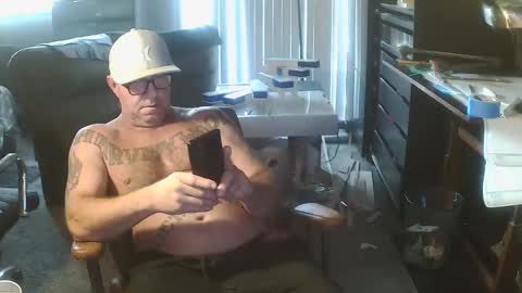 inittogetitin online show from November 27, 11:19 pm