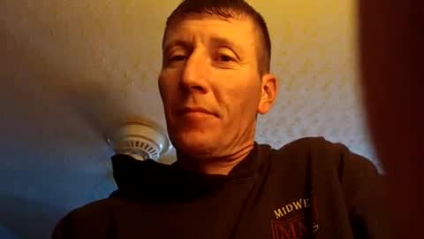 wetduck77777 online show from April 9, 9:15 am