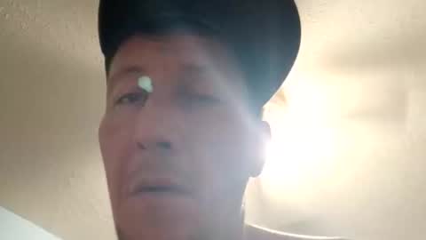 wetduck77777 online show from December 23, 8:56 am