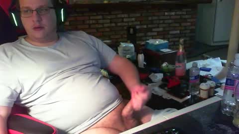 whateverdude555 online show from December 21, 12:18 am