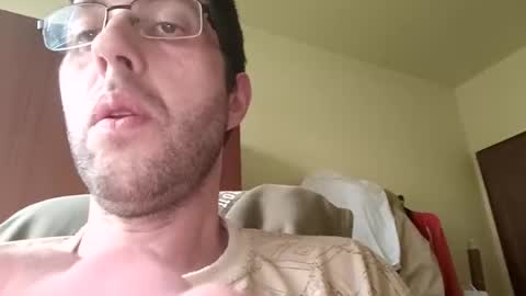 stoffy online show from April 6, 4:57 am