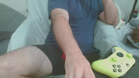 white_iverson online show from December 23, 6:27 pm