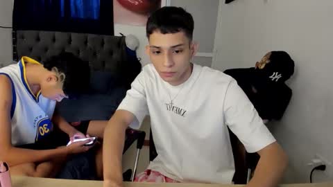 white online show from March 26, 8:13 pm