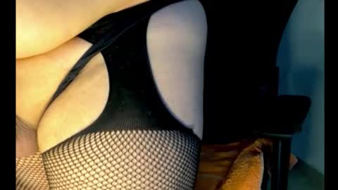 whitelines1991 online show from November 5, 10:23 pm