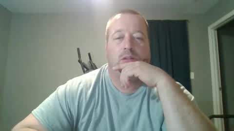 Snapshot of whitewolf850212 chatting on February 7, 8:55 am white wolf jeremy online show from February 7, 8:55 am
