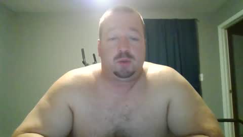 Snapshot of whitewolf850212 chatting on December 2, 10:38 am white wolf jeremy online show from December 2, 10:38 am