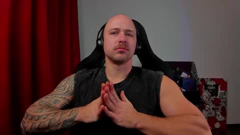 VI online show from December 2, 6:44 pm