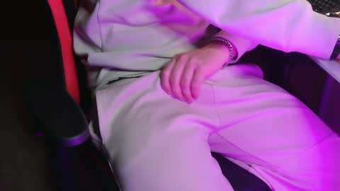 Carlos online show from December 31, 12:21 am